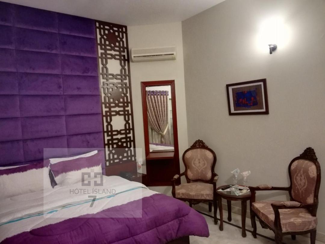 Hotel 7Island Karachi Extérieur photo